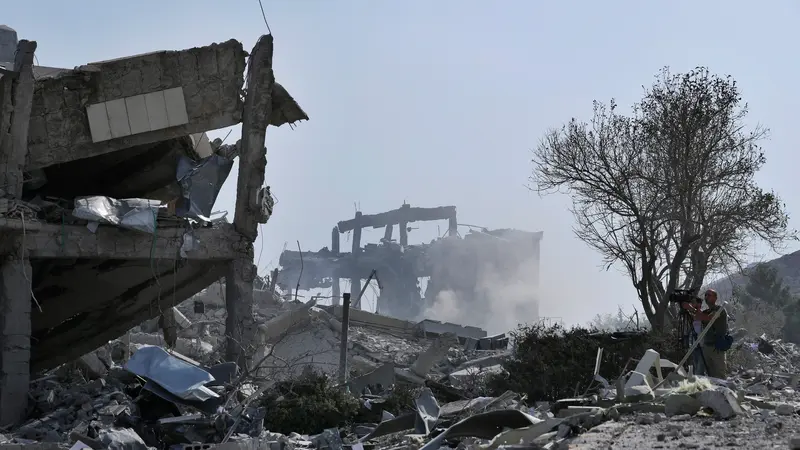 Luluh Lantak, Begini Kerusakan Parah di Suriah Usai Diserang AS