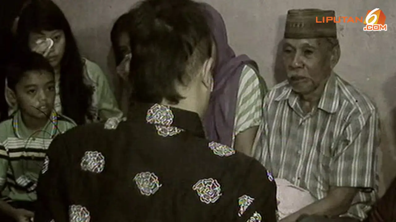 ahmad-dhani2-131009b.jpg