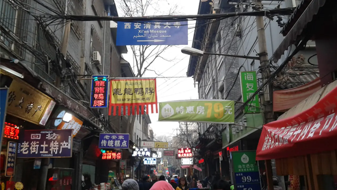 Menelusuri Eloknya Jejak Islam di Kampung Xi’an