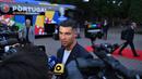 Pemain Timnas Portugal, Cristiano Ronaldo memberikan keterangan kepada awak media saat tiba di hotel tempat menginap jelang Euro 2024 di Harsewinkel, Jerman, Rabu (13/06/2024) waktu setempat. (AFP/Patricia De Melo Moreira)