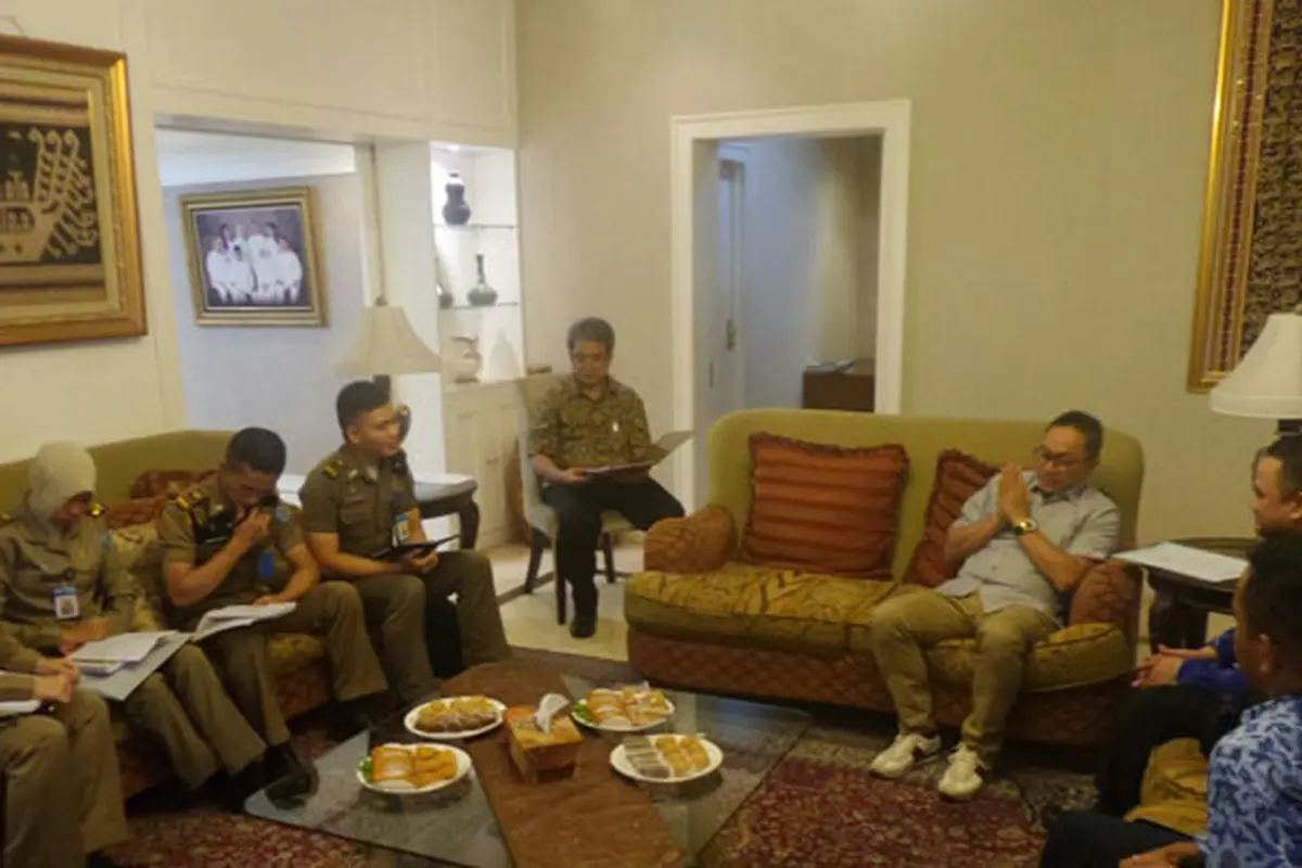 Mahasiswa IPDN Gali Informasi Tentang GBHN dari Ketua MPR