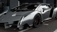 Lamborghini Veneno (YouTube/mensxp.com)