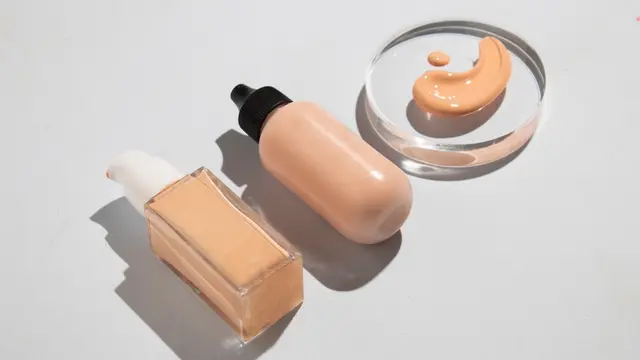 Perhatikan Makeup Base