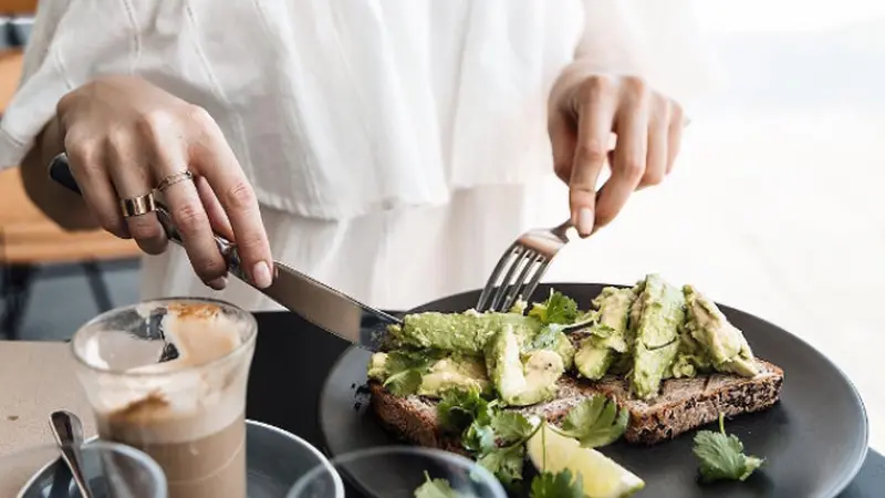 Ingin Kulit Cantik Alami? Konsumsi Lebih Banyak 3 Makanan Ini