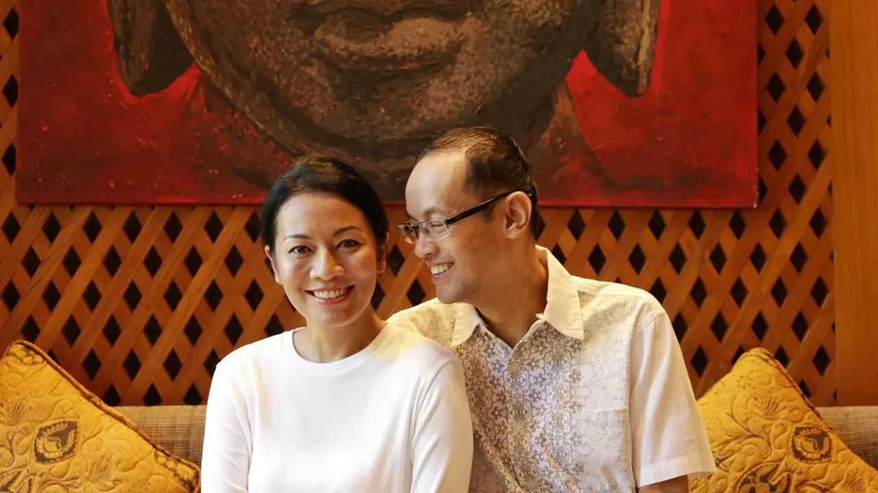 Reza Gunawan, suami penyanyi dan novelis Dewi Lestari, meninggal dunia (https://www.instagram.com/p/CZ8CPADPsia/)
