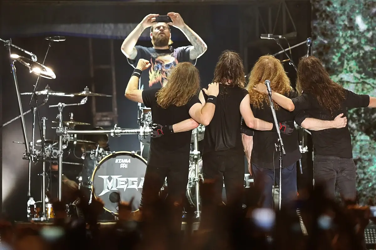 [Bintang] Megadeth 