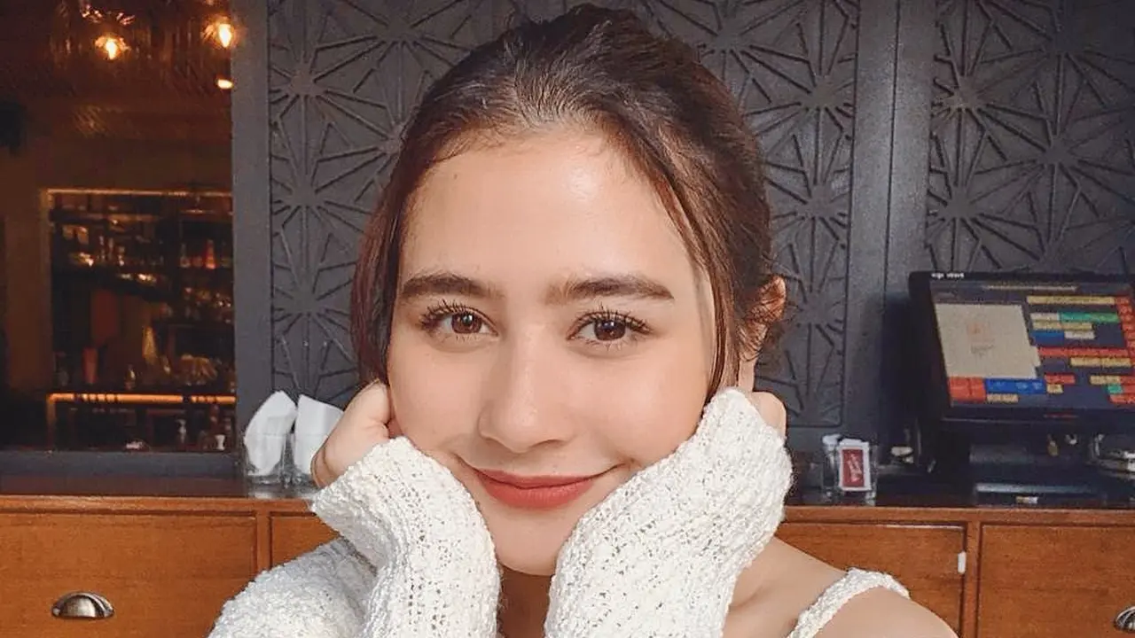 Prilly Latuconsina (Foto: Instagram @prillylatuconsina96)