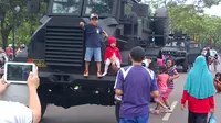 HUT ke-63, Kopassus Manjakan Warga