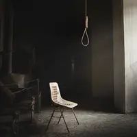 Perempuan asal Delhi ini memutuskan untuk bunuh diri usai mengetahui sang suami punya istri lain. 