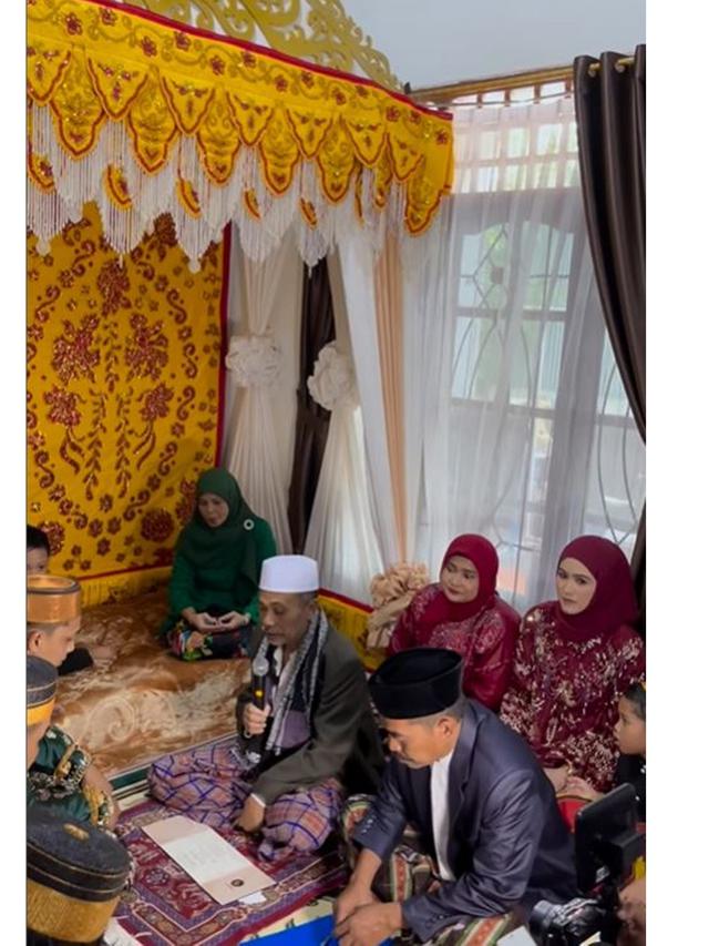 6 Potret Meggy Wulandari di Momen Pernikahan Anak Sambung, Kental Adat Bugis