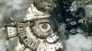 Gambar satelit menunjukkan pemandangan Masjidil Haram di Kota Suci Mekkah, Arab Saudi, 12 Agustus 2019. Masjidil Haram mampu menampung 820.000 jemaah ketika musim haji dan bisa bertambah menjadi dua juta jemaah ketika salat Id. (AIRBUS DEFENSE AND SPACE/AFP)