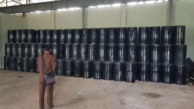 Proyek aspal karet Kementerian PUPR