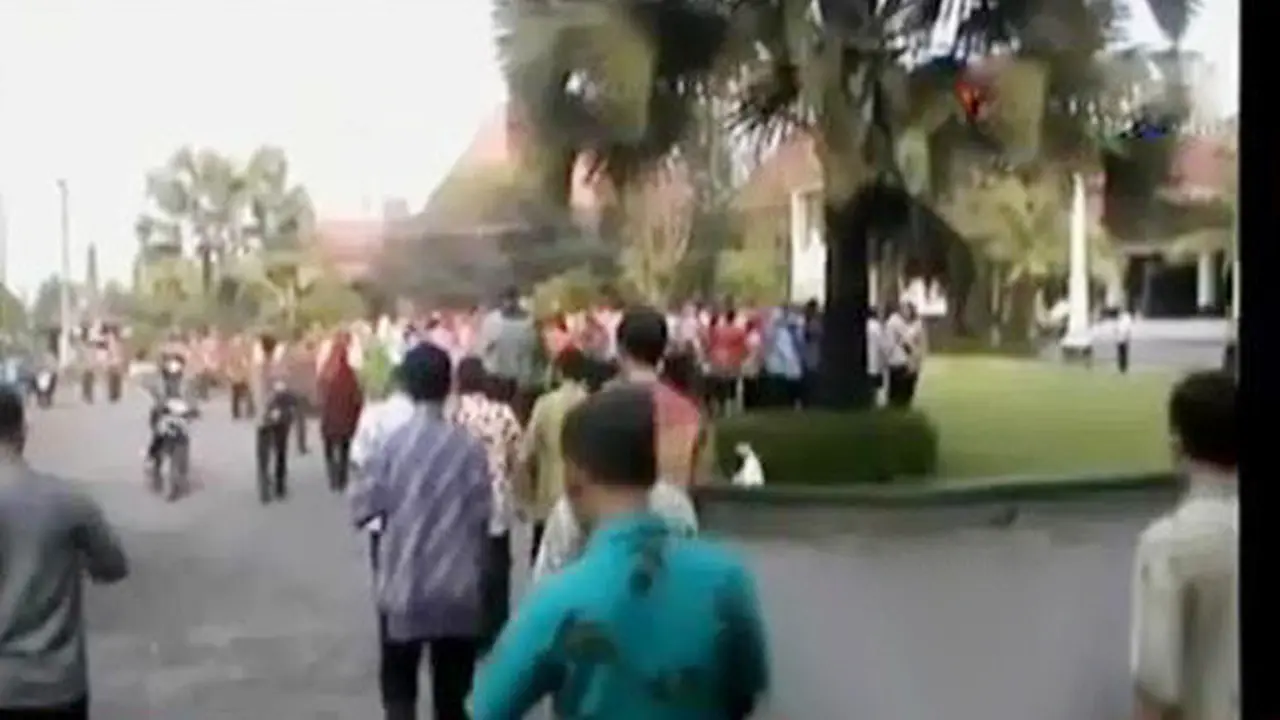  PNS Telat Masuk