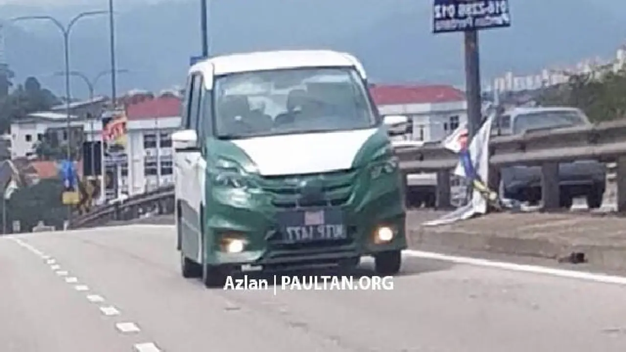 Nissan Serena bocor tengah diuji coba (Paultan)