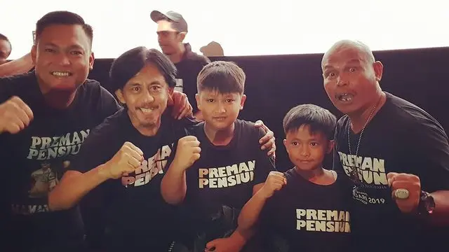 Kang Pipit Preman Pensiun Meninggal, Ini 7 Potret Kenangannya Bersama Para Pemain