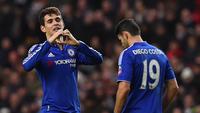Mantan Bintang Chelsea Dilarikan ke Rumah Sakit Setelah Kolaps, Pertimbangkan Pensiun dari Sepak Bola