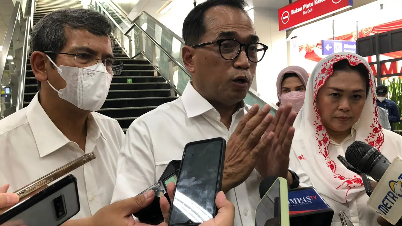 Menteri Perhubungan (Menhub) Budi Karya Sumadi akan melakukan kunjungan kerja ke Jepang untuk membahas kelanjutan beberapa proyek infrastuktur di Indonesia