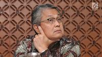 Gubernur Bank Indonesia (BI), Perry Warjiyo saat jumpa pers di Gedung BI, Jakarta, Jumat (29/06). Pada Rapat Dewan Gubernur BI suku bunga Deposit Facility (DF) juga naik 50 bps menjadi 4,50%,  (Liputan6.com/Herman Zakharia)