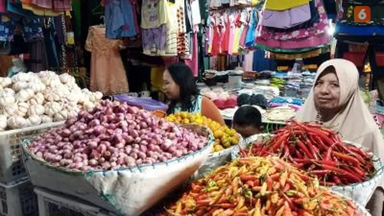 Ilusrasi komuditi cabai dan bawang merah di pasar Banyuwangi (Hermawan Arifianto/Liputan6.com)
