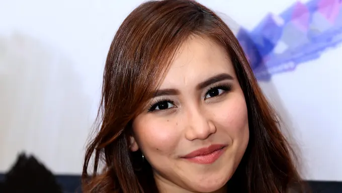 [Bintang] Ayu Ting Ting