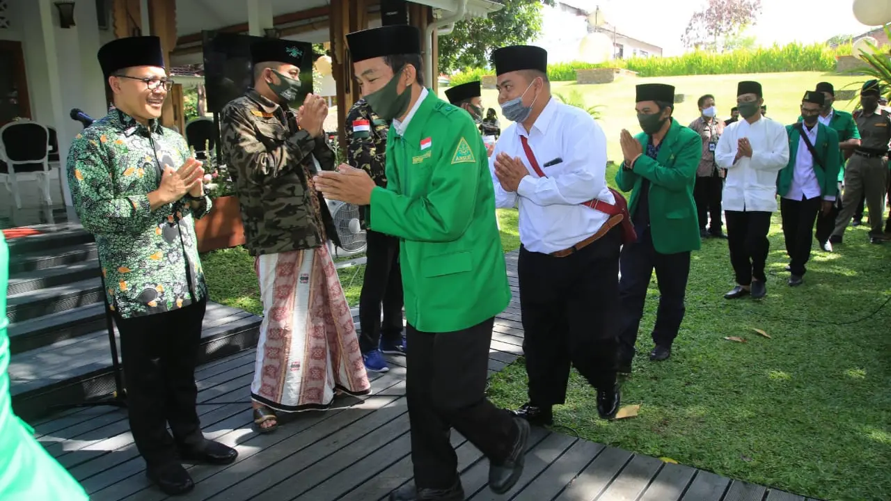Bupati Anas Ajak GP Ansor Tingkatkan Kolaborasi untuk Hadapi Covid-19