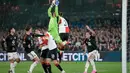 Bermain di hadapan pendukung sendiri, Feyenoord tampil penuh percaya diri. (AP Photo/Peter Dejong)