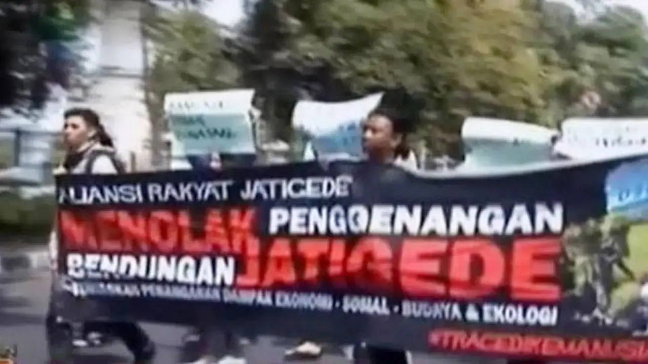 Ganti Rugi Belum Tuntas, Warga Sekitar Bendungan Jatigede Protes