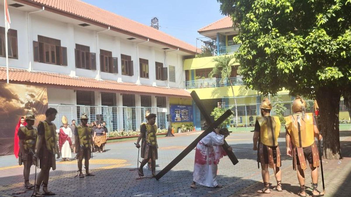 Visualisasi Jalan Salib di Paroki Cililitan Jadi Sarana Refleksi Jumat Agung  #News