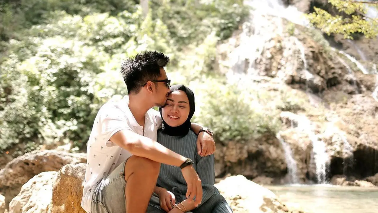 Rachel Vennya dan Niko Al Hakim. (Foto: Instagram @nikotph)