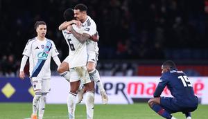 Paris Saint-Germain harus mengubur ambisi mempertahankan gelar Coupe de France setelah secara mengejutkan disingkirkan rival sekota, Paris FC, pada babak 32 besar. (AFP/Anne-Christine Poujoulat)