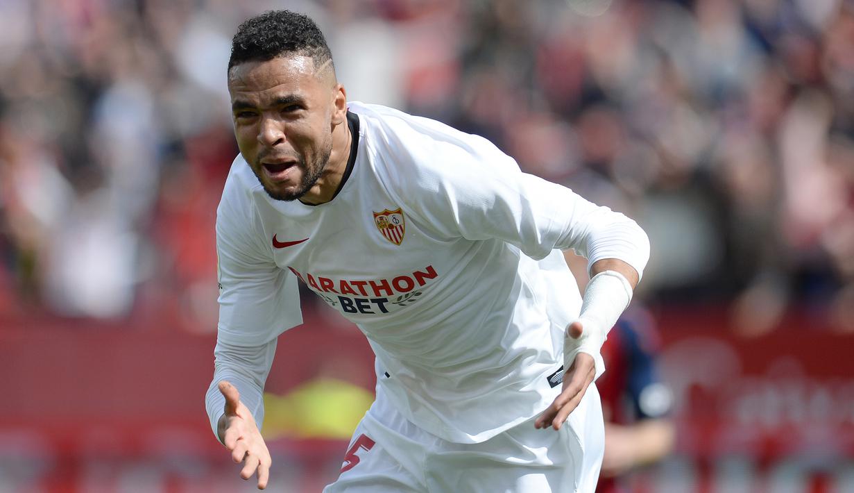 Youssef En-Nesyri. Striker Sevilla asal Brasil berusia 23 tahun ini mencetak 6 gol dari 8 laga. Langkah Sevilla terhenti di babak 16 besar usai kalah dari Borussia Dortmund. (AFP/Cristina Quicler)
