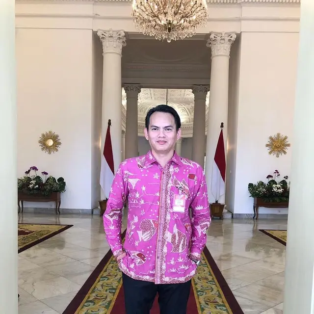 5 Fakta Menarik Karlie Fu, Suami Ikke Nurjanah yang Beda Usia 16 Tahun