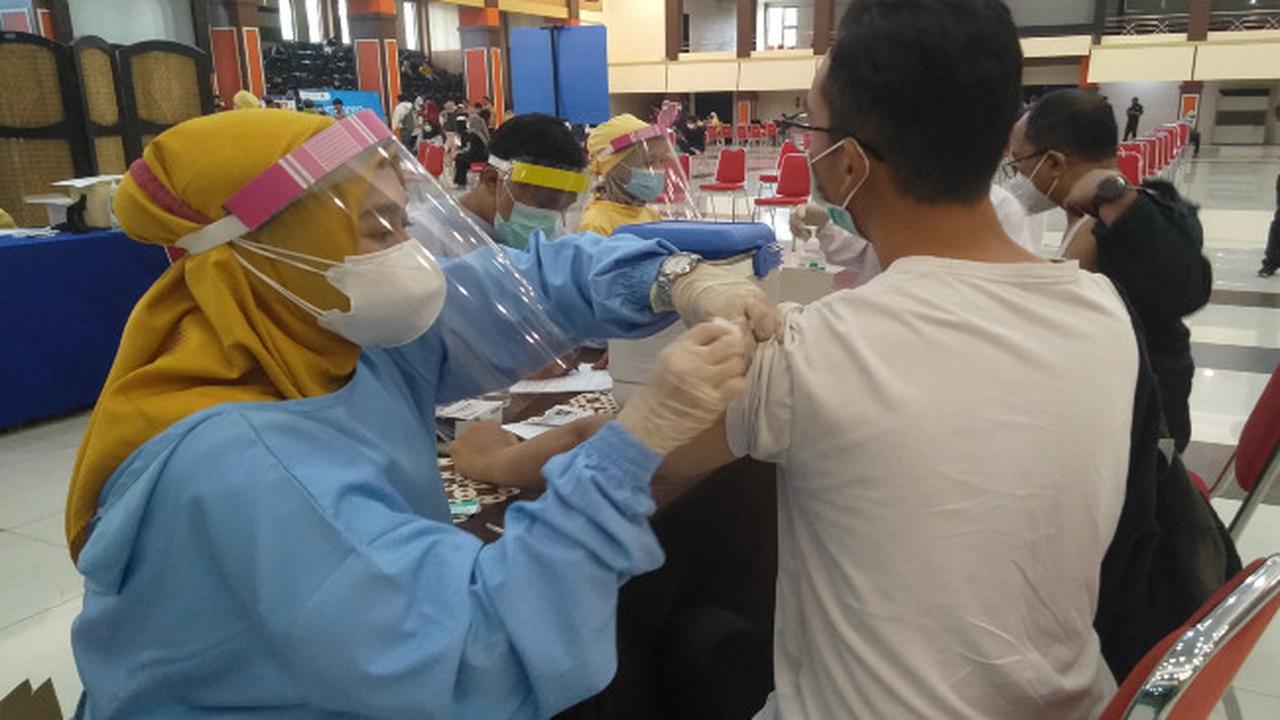 Percepat Capaian Vaksinasi di Malang Sasar Aktivis OKP sampai Mahasiswa Rantau