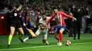Atletico Madrid sukses melaju ke babak semifinal Copa del Rey 2023/2024 usai menumbangkan Sevilla dengan skor 1-0 dalam laga perempat final. (JAVIER SORIANO/AFP)