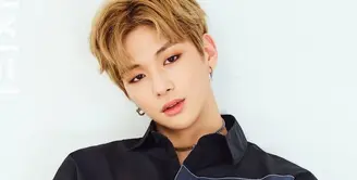 Kang Daniel merupakan salah satu idol Korea Selatan yang mempunyai banyak   penggemar wanita. Dan baru-baru ini, ia menjadi pusat perbincangan publik   gara-gara celetukannya. (Foto: soompi.com)