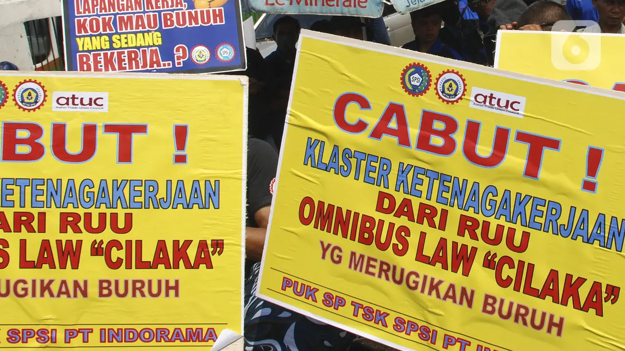 Elemen Buruh Tolak RUU Omnibus Law