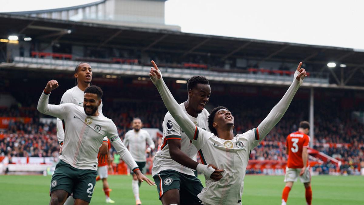 Chelsea Menang di Tengah Badai: Tanpa Palmer, Enzo, dan Caicedo, The Blues Tetap Perkasa di City Ground!