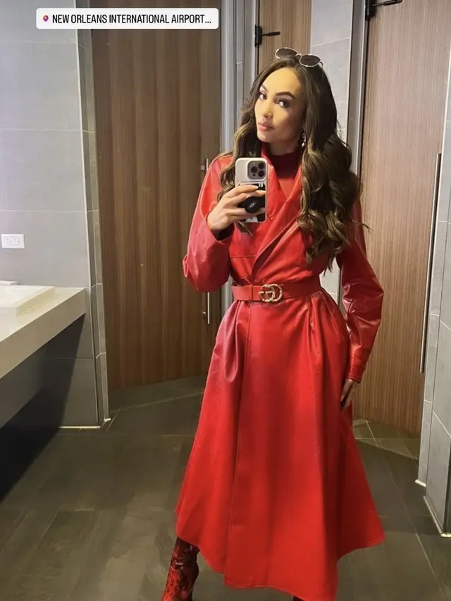 Tampilan terbaru Miss USA R'Bonney Gabriel, credit: @rbonneynola