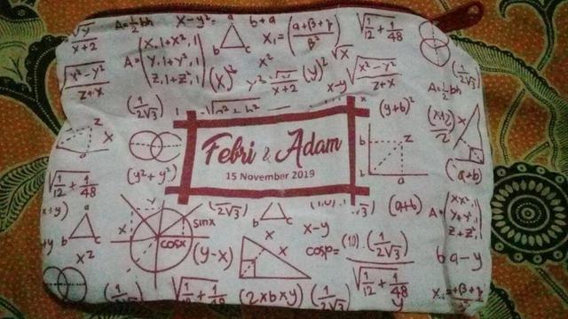 suvenir pernikahan unik