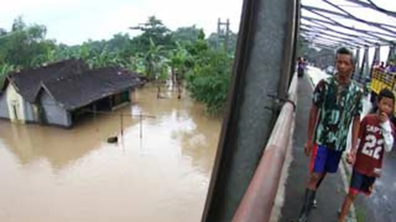 120102bfoto_banjir-solo.jpg