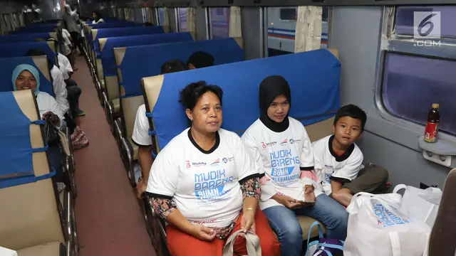 PT KAI Berangkatkan Peserta Mudik Gratis di Stasiun Senen