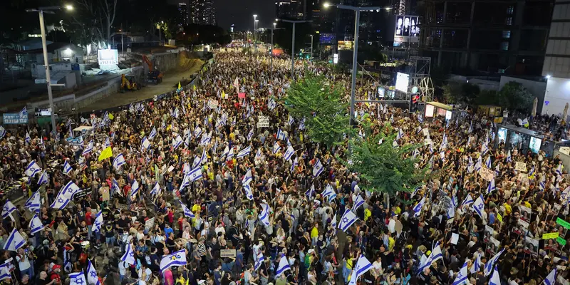 Tuntut Pembebasan Sandera, Ratusan Ribu Warga Israel Turun ke Jalan