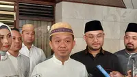 Menteri Investasi/Kepala Badan Koordinasi Penanaman Modal (BKPM) Bahlil Lahadalia menggelar open house saat Lebaran 2024. (Foto: Liputan6.com/Arief R)