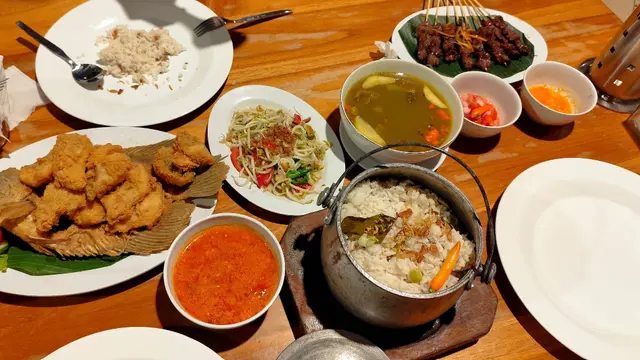 Rekomendasi Tempat Makan Siang yang Enak di Bogor