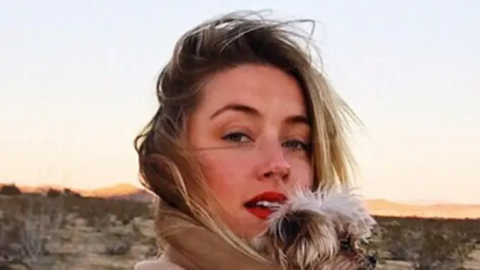 [Bintang] Amber Heard