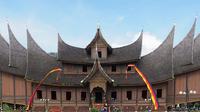 Wisata Padang (sumber: Indonesia.travel)