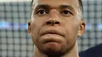 Raut kecewa pemain PSG, Kylian Mbappe setelah timnya kalah dari Borussia Dortmund pada laga leg kedua semifinal Liga Champions 2023/2024 di Parc des Princes, Paris, Prancis, Rabu (08/05/2024) dini hari WIB. (AFP/Franck Fife)