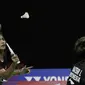 Pasangan Indonesia, Tontowi Ahmad/Lilyana Natsir, saat melawan wakil Cina, Zheng Siwei/Huang Yaqiong, pada laga Indonesia Masters 2019 di Istora, Jakarta, Minggu (27/1). Tontowi/Liliyana kalah 21-19, 19-21, 16-21. (Bola.com/M Iqbal Ichsan)