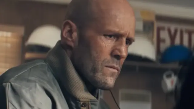Jason Statham sebagai Levon dalam film A Working Man. (Foto: Dok. Amazon MGM Studios/ Black Bear Pictures)