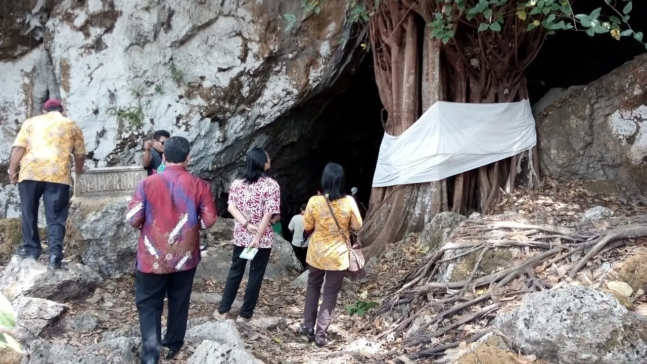 Wisata Njlamprong Gunungkidul